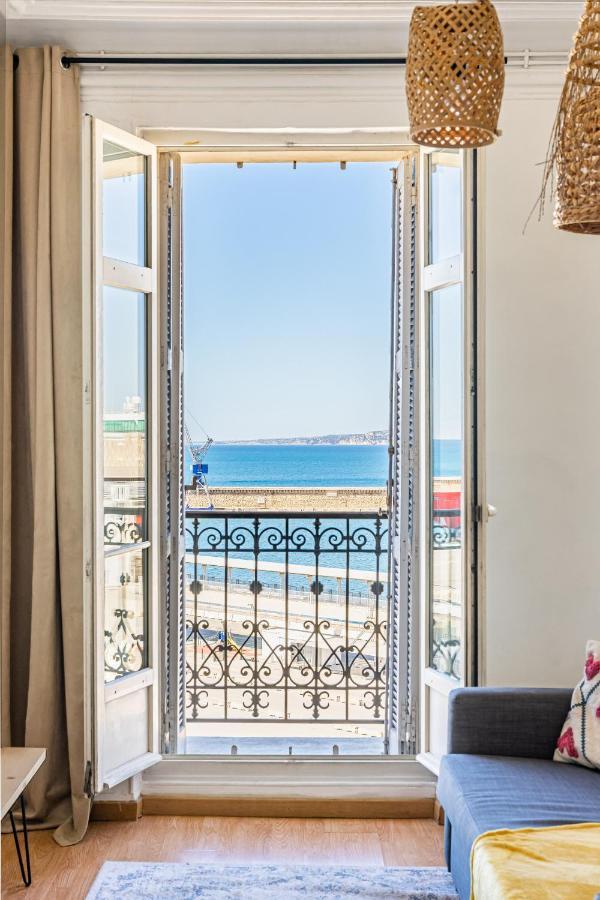 T2 Vue Mer Au Pied De La Major Marseille Exterior photo