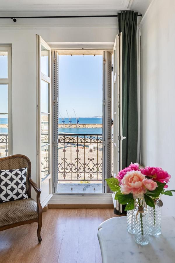 T2 Vue Mer Au Pied De La Major Marseille Exterior photo